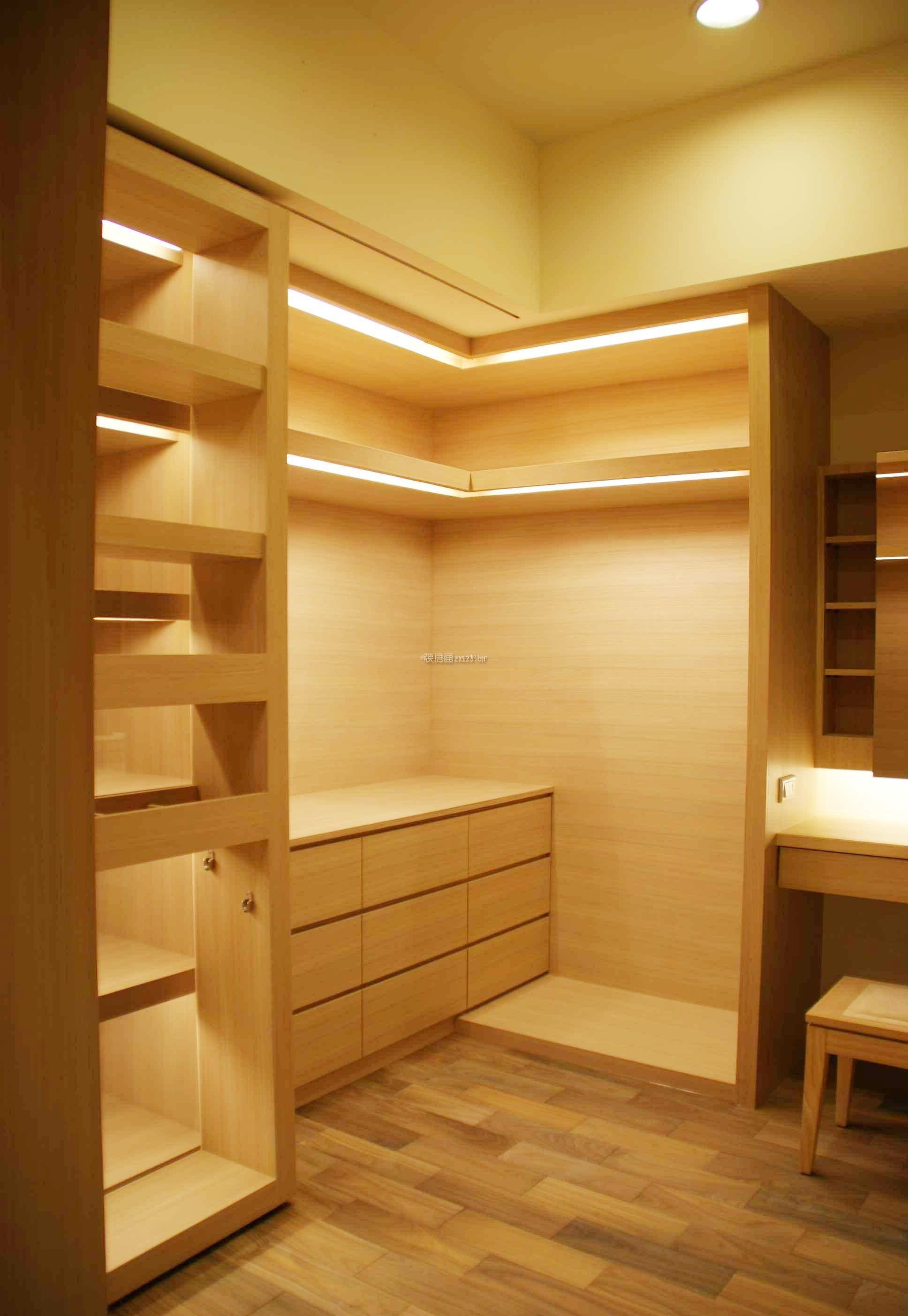 ea261f0a8941d2ad816f7215208c7feb ea261f0a8941d2ad816f7215208c7feb