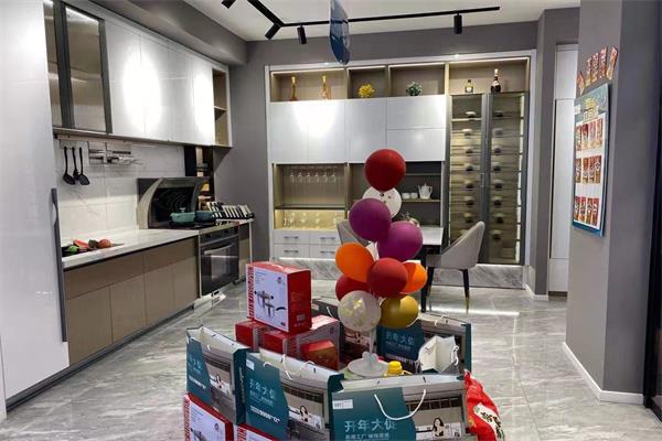 2022年加盟全屋定制行業(yè)還有市場(chǎng)前景嗎